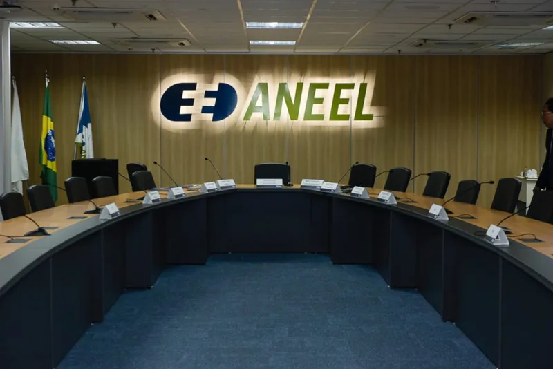 Aneel aponta perda de servidores e mantém foco em novas regras do setor elétrico