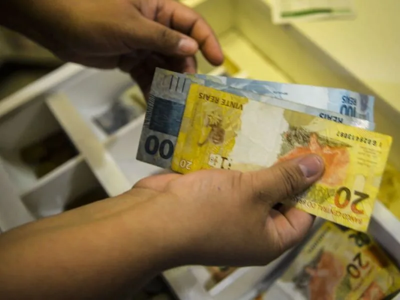 Ranking fiscal coloca Zema à frente, mas nenhum plano estabiliza a dívida