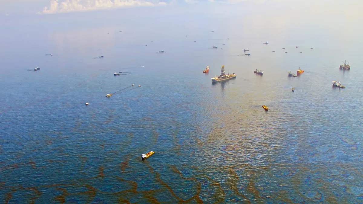 Poluição por petróleo atinge 1,58 milhões de km² dos oceanos por ano