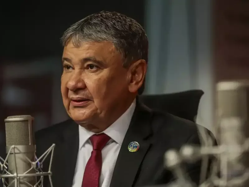 Bolsa Família terá aumento de 15% após revisão do cadastro, diz ministro