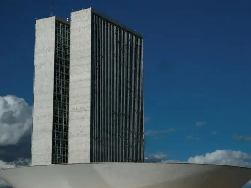Entidades de apostas recorrem ao STF contra medida que encerra bets