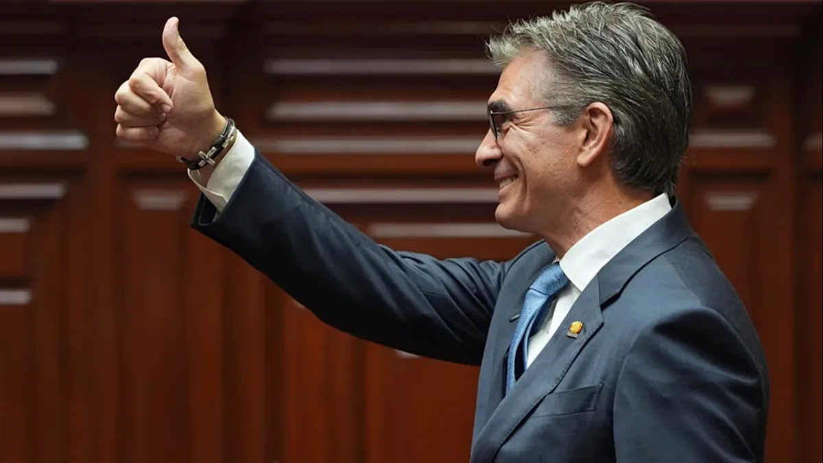Bolívia aprova empréstimo do FMI e elimina subsídio ao diesel