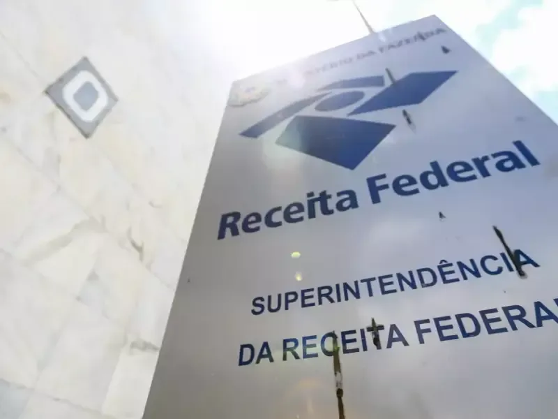 Receita Federal aponta avanço de tributos sobre empresas e dividendos em agosto