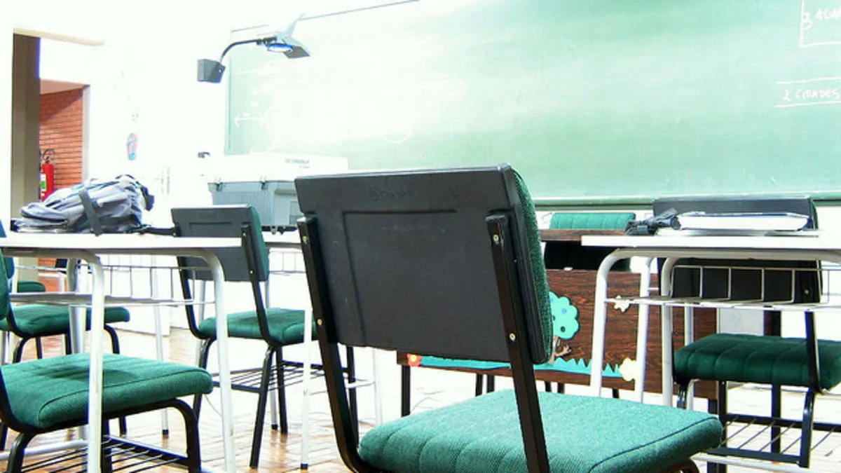 Pisa 2025 mostra Brasil abaixo da média da OCDE em educação