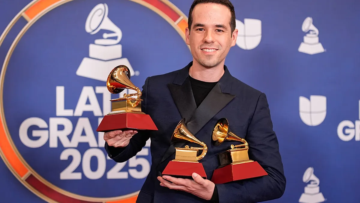 Edgar Barrera lidera indicações ao Latin Grammy de 2026