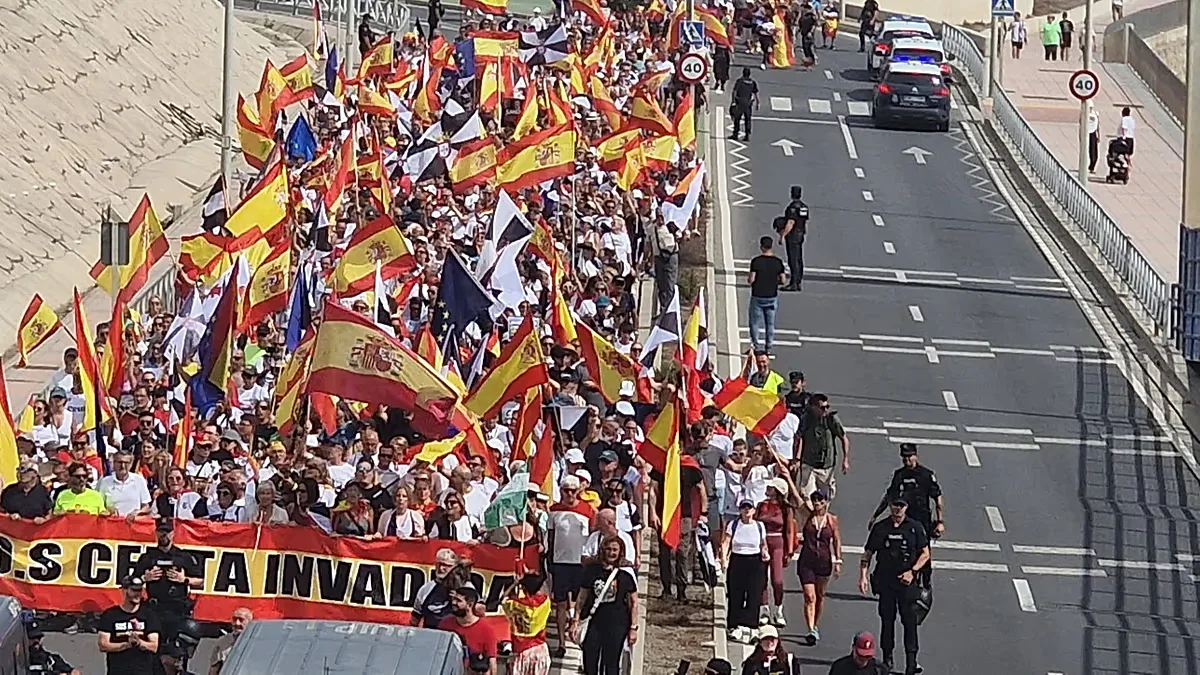 Protesto reúne mais de mil pessoas em Ceuta por respostas à crise migratória
