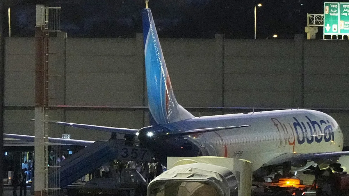 Piloto da FlyDubai reabre porta da cabine durante ataque no voo FZ1073