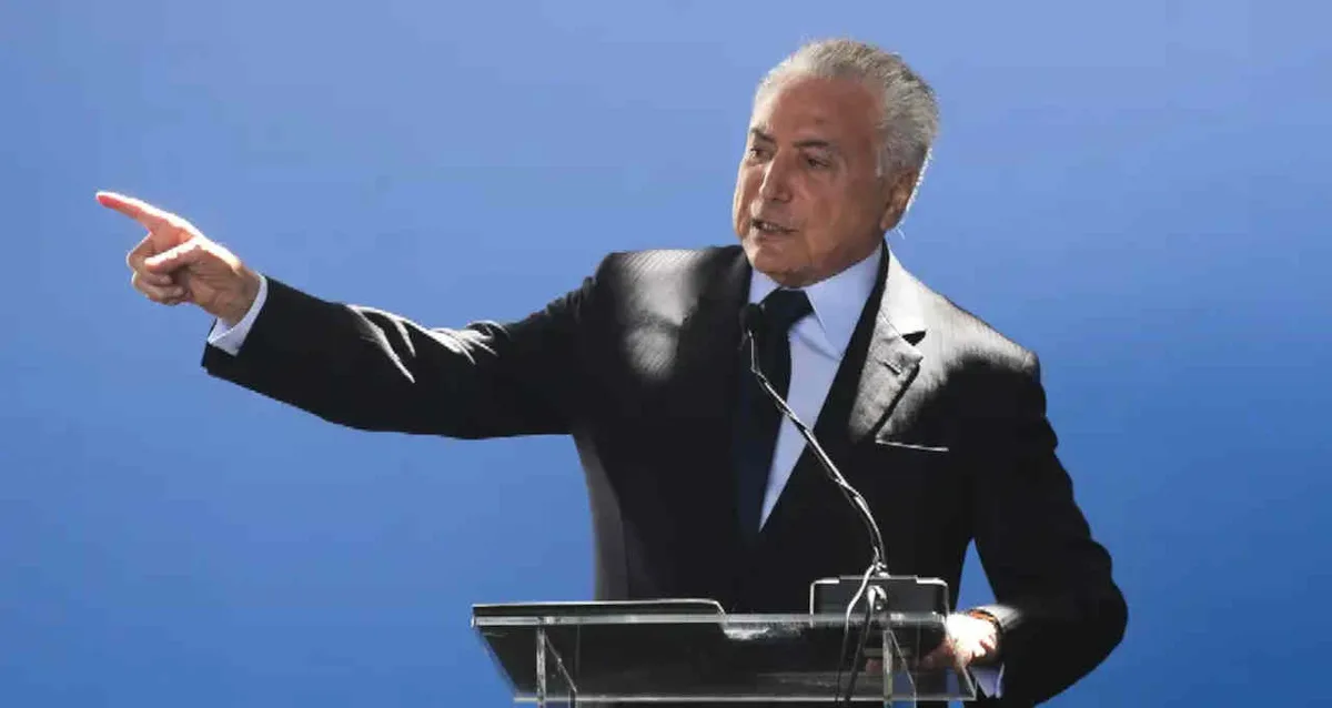 Temer pede diálogo entre Moraes e Mendonça para conter crise no STF