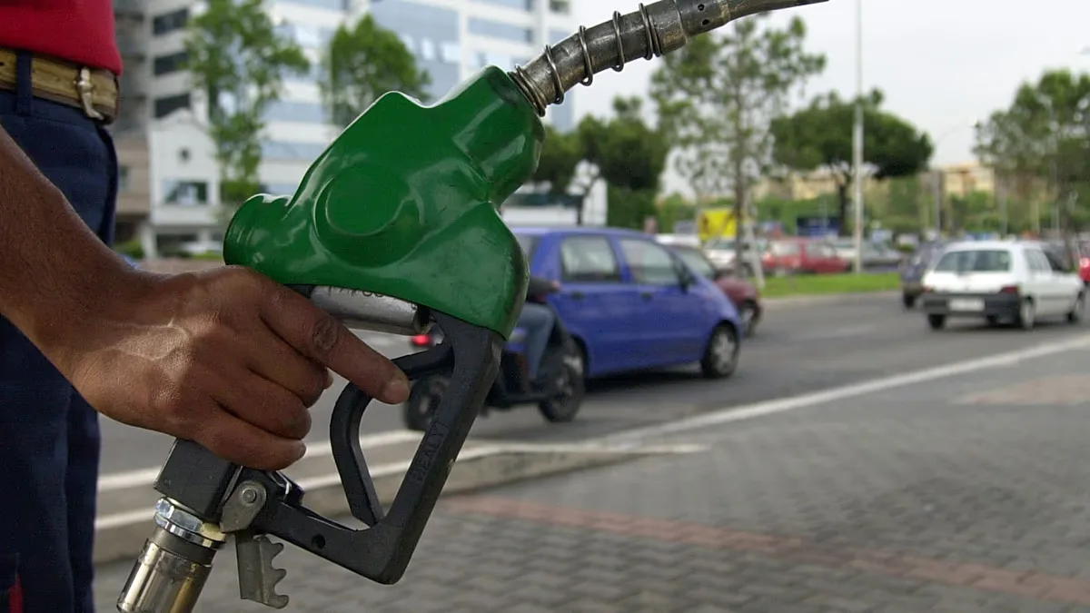 SOCAR anuncia teto gradual para gasolina e diesel na rede IP na Itália