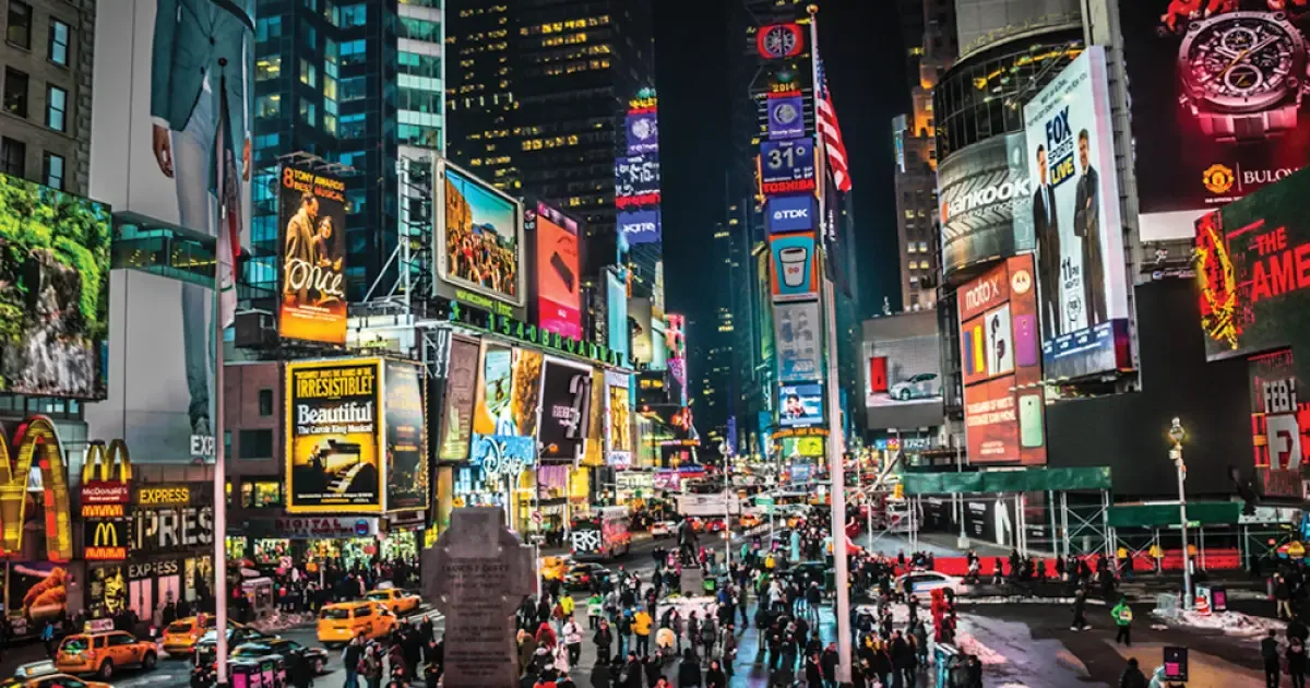 Como a Times Square deixou o comércio de cavalos para virar cartão-postal