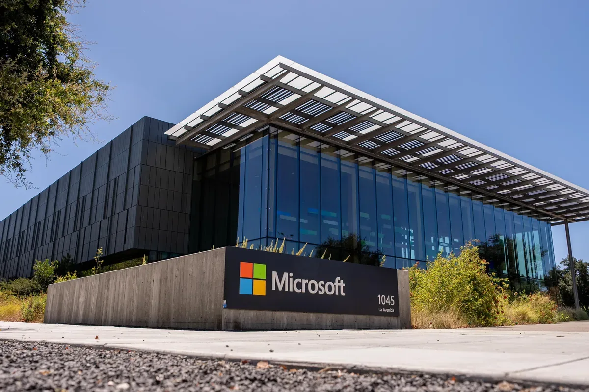 Seattle Times e Newsday pedem destruição de dados usados por OpenAI e Microsoft