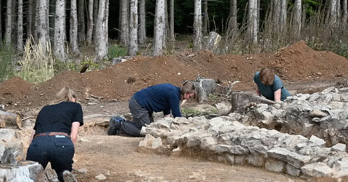 Cerâmicas pós-romanas ampliam pistas sobre ocupação de Kapersburg