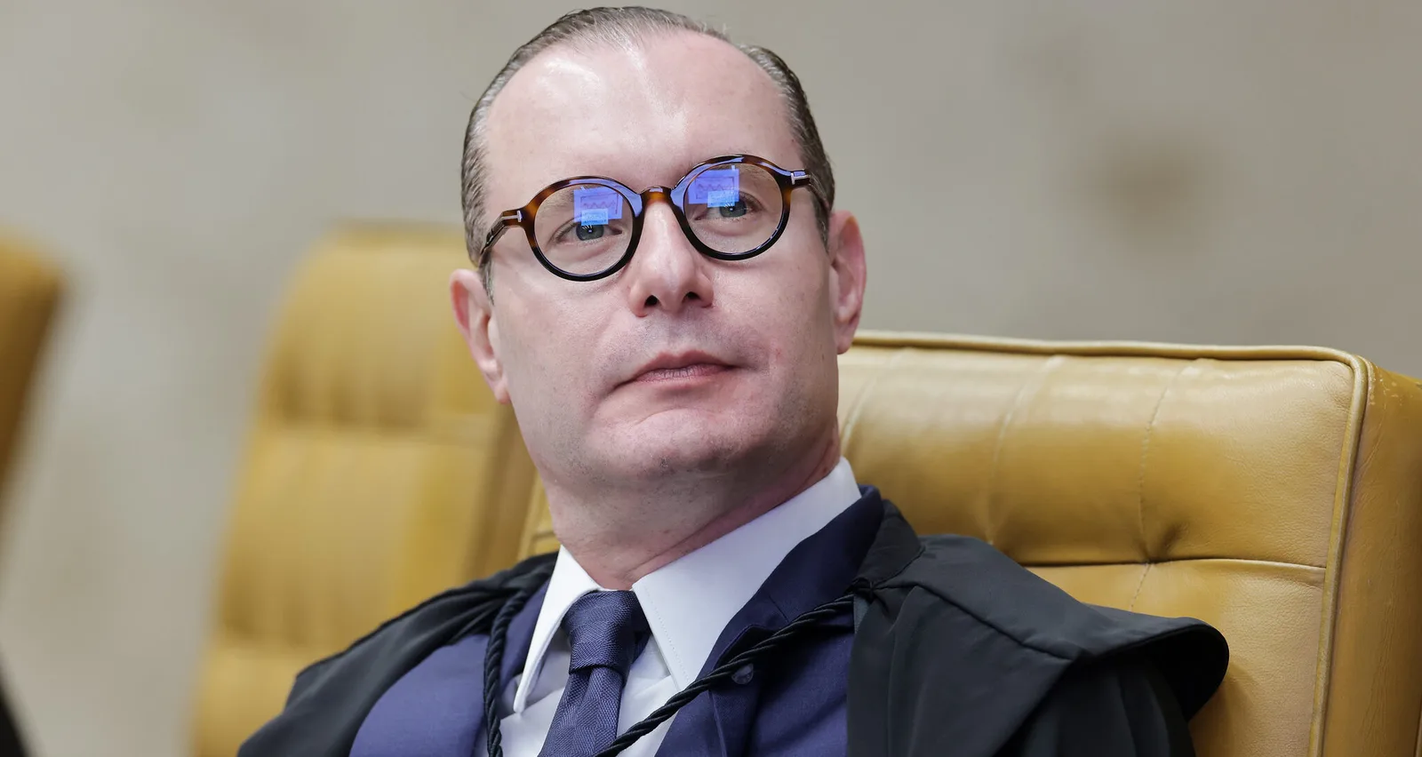 Zanin solicita dados do celular de Vorcaro antes de julgamento no STF