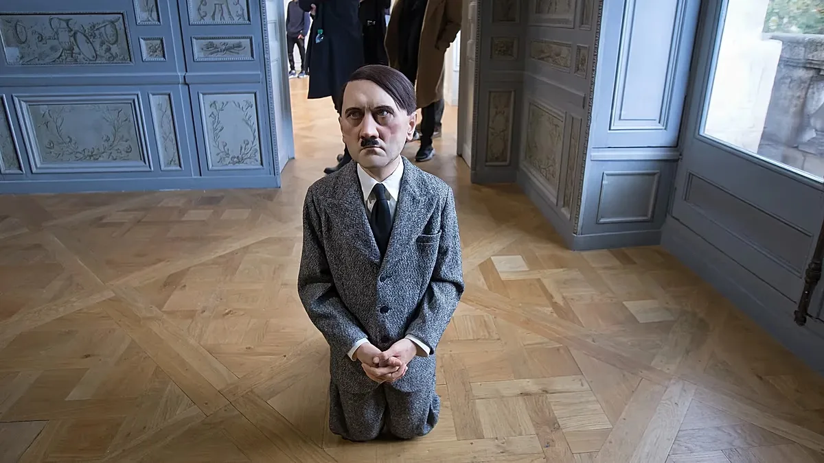 Maurizio Cattelan leva obras sobre poder e violência a Berlim