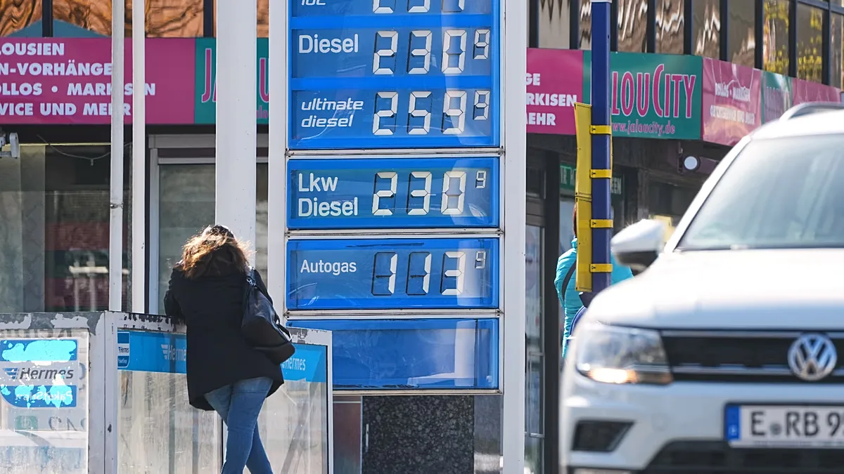 Embargo dos EUA ao diesel pressionaria preços e exporia dependência europeia