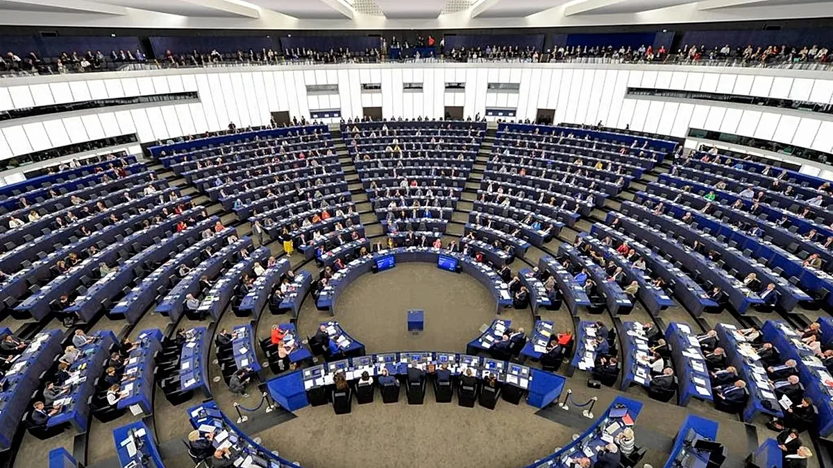 Eurodeputados pedem retomada de plano para usar ativos russos congelados