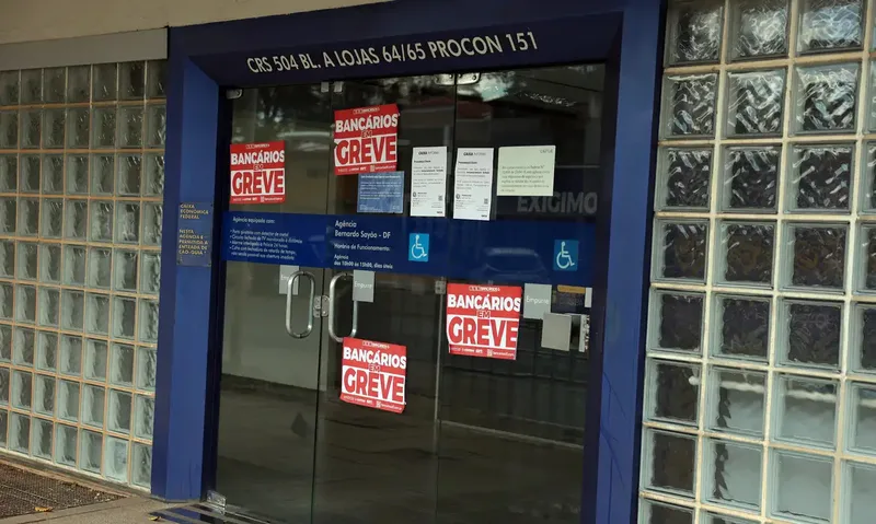 TST encerra greve da Caixa e define compensação dos dias parados