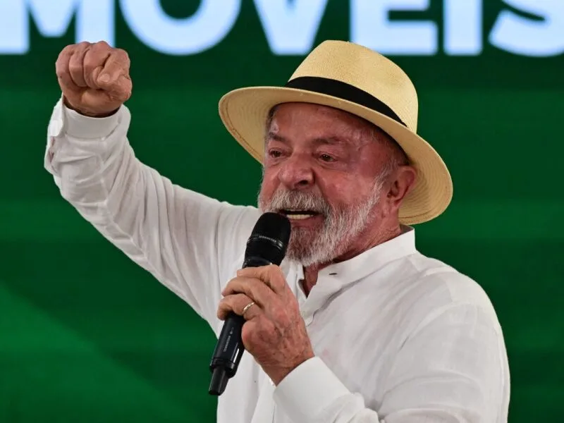 Lula diz que aposta online não pode transferir custo aos pobres