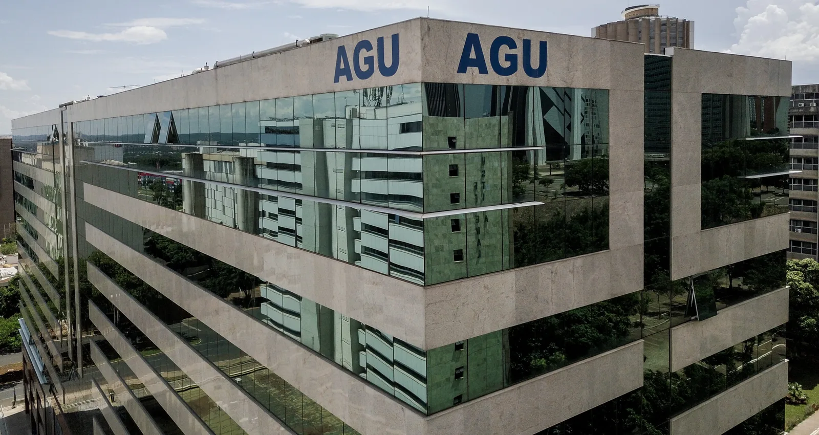 AGU solicita apuração sobre recursos dos EUA para atuação política no Brasil