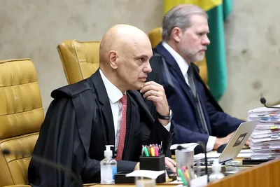 Documento usado por Moraes questiona atuação de Mendonça em caso no STF