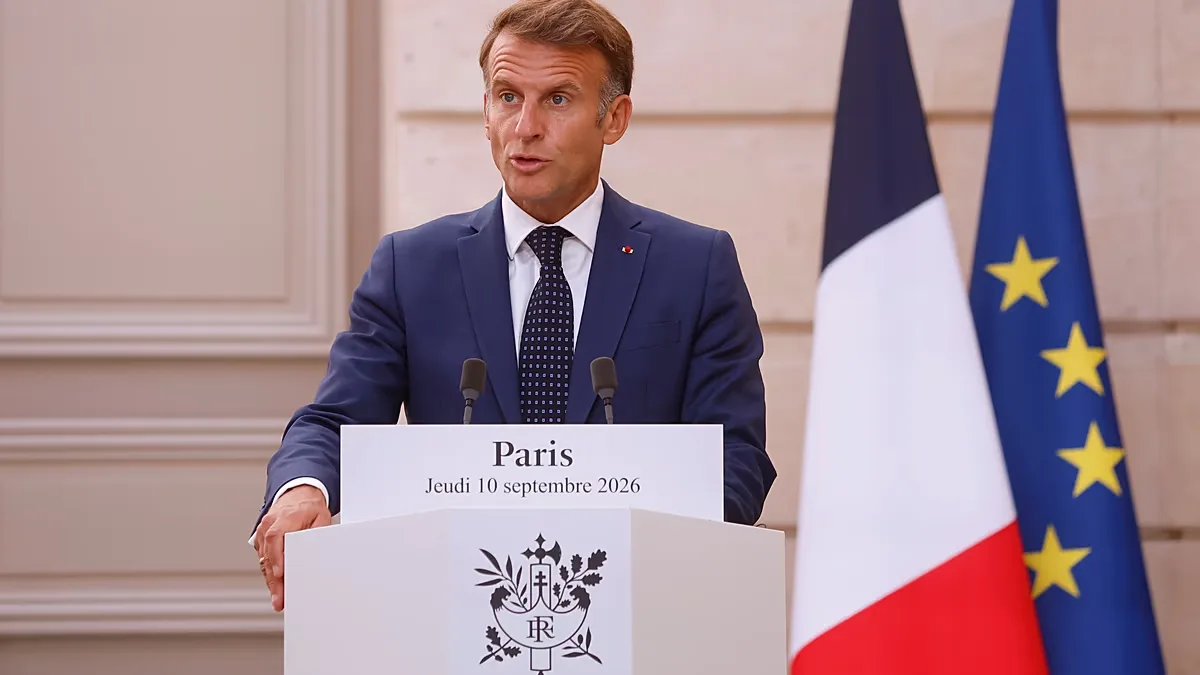 Nova proposta de Macron mira recursos nocivos de redes para menores de quinze anos