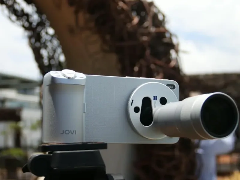 JOVI traz ao Brasil smartphones com câmeras ZEISS e kit de até R$ 19.999
