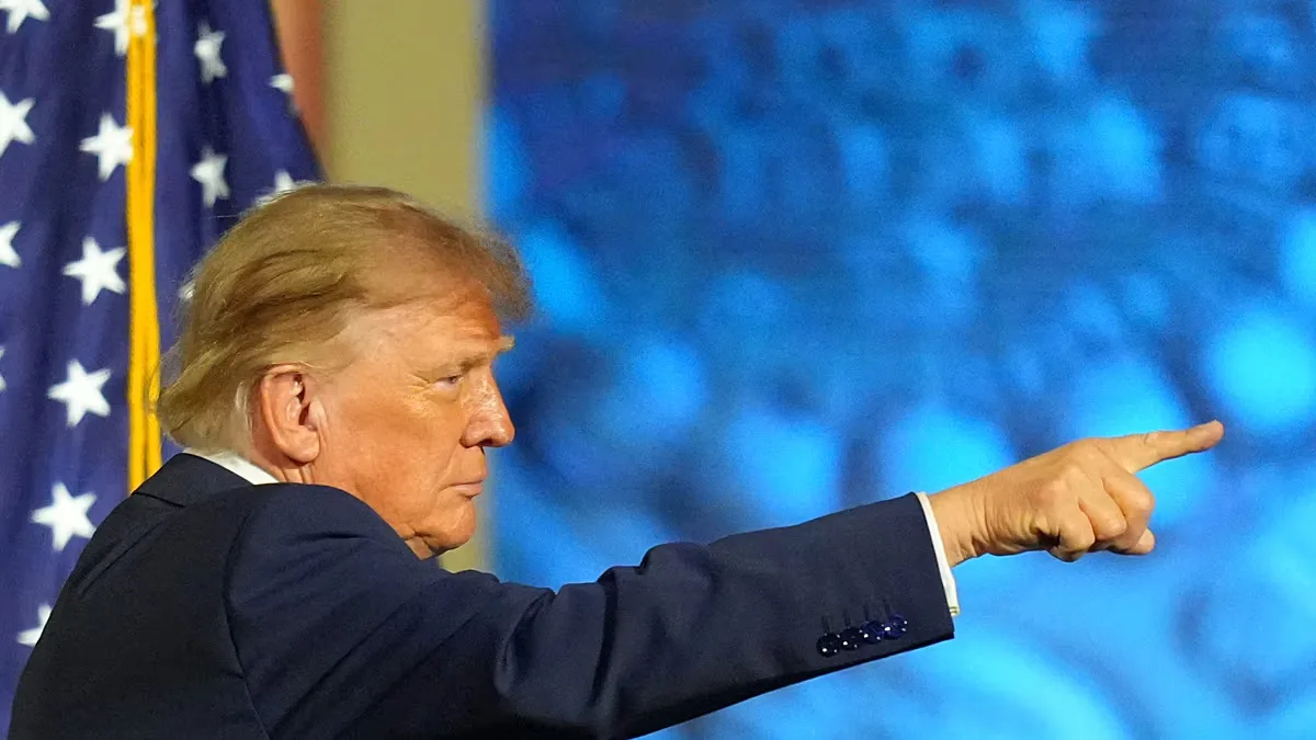 Proposta de Trump de US$ 5 mil pode custar quase US$ 1,2 trilhão