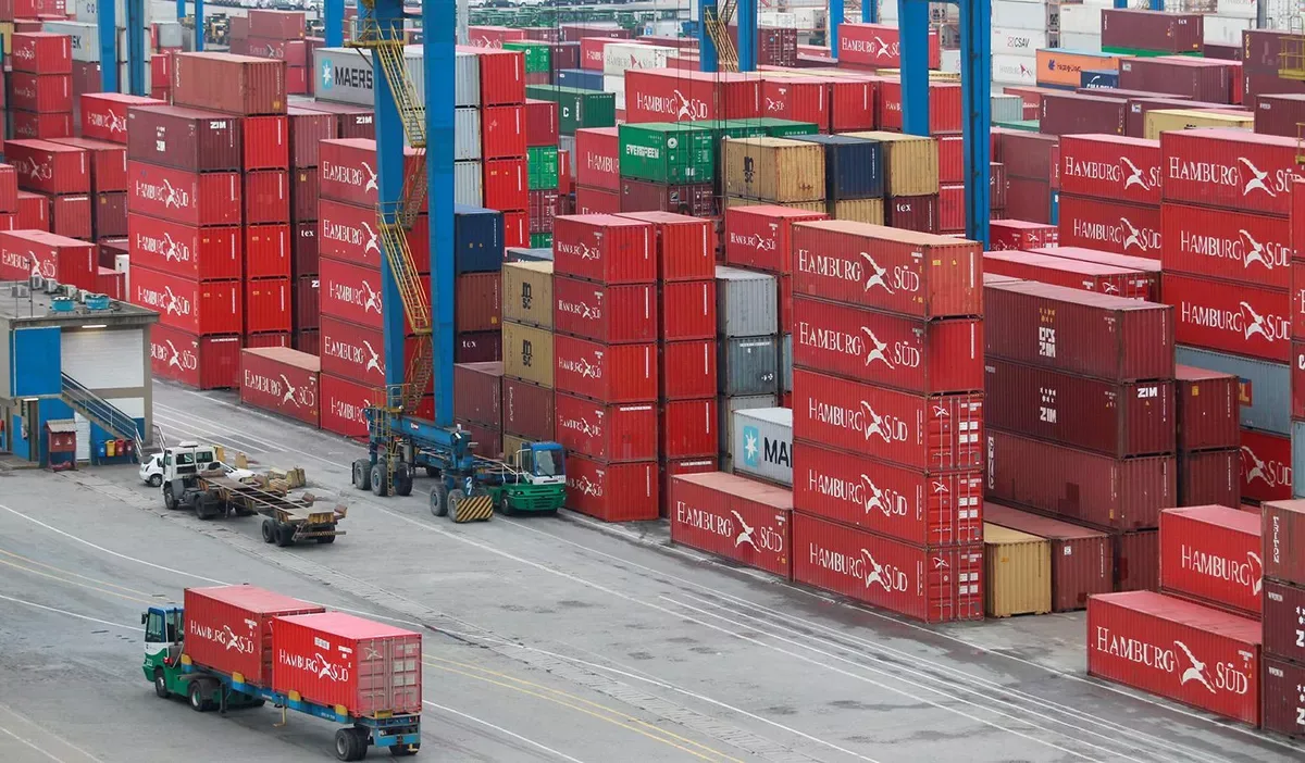 Petróleo lidera exportações brasileiras em agosto, enquanto cobre ganha espaço