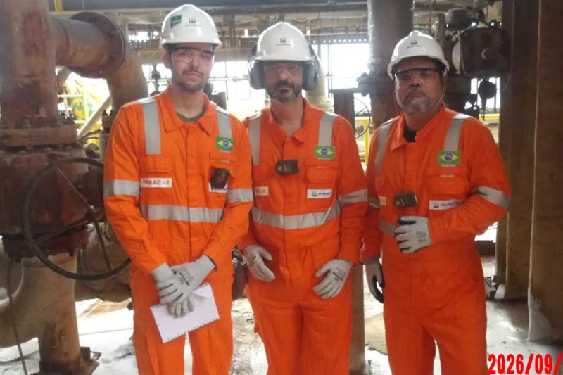 MPF inspeciona plataformas de petróleo no litoral do Espírito Santo