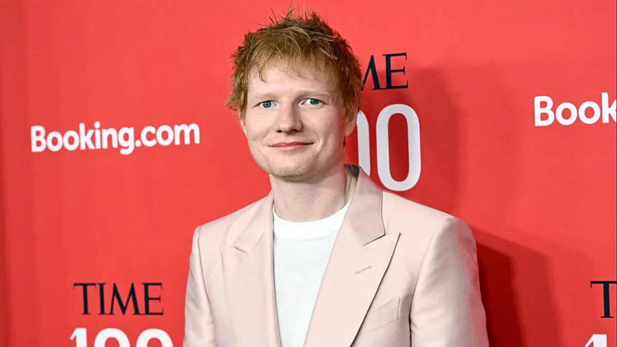 Ed Sheeran volta aos palcos após saída de artistas ligados à turnê
