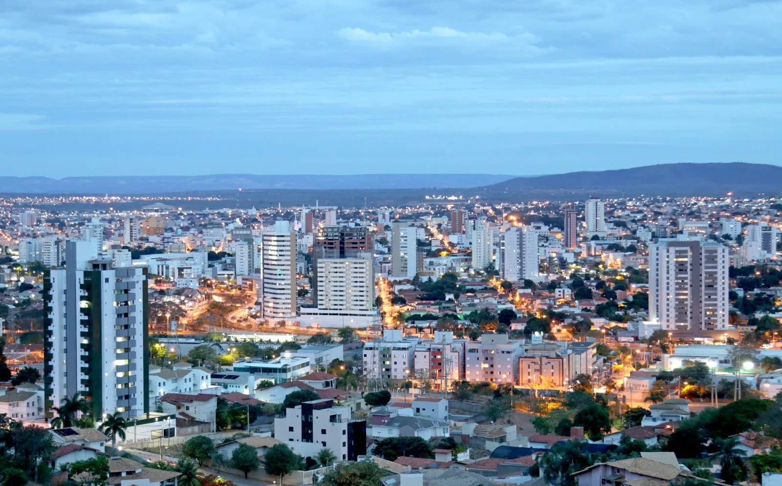 Montes Claros terá serviços municipais em horários especiais no feriado