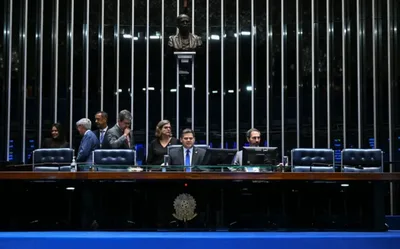 PEC do fim da escala 6 por 1 avança no Senado em meio à disputa eleitoral