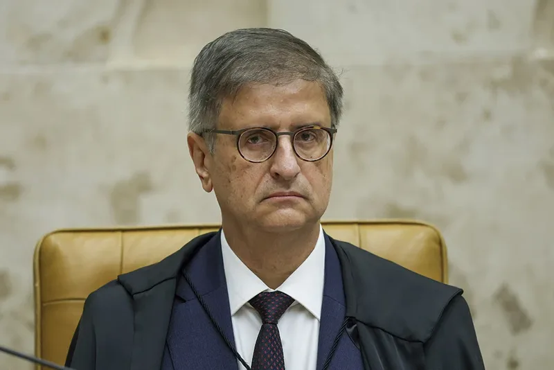 Gonet nega proximidade com Vorcaro durante sessão no Supremo