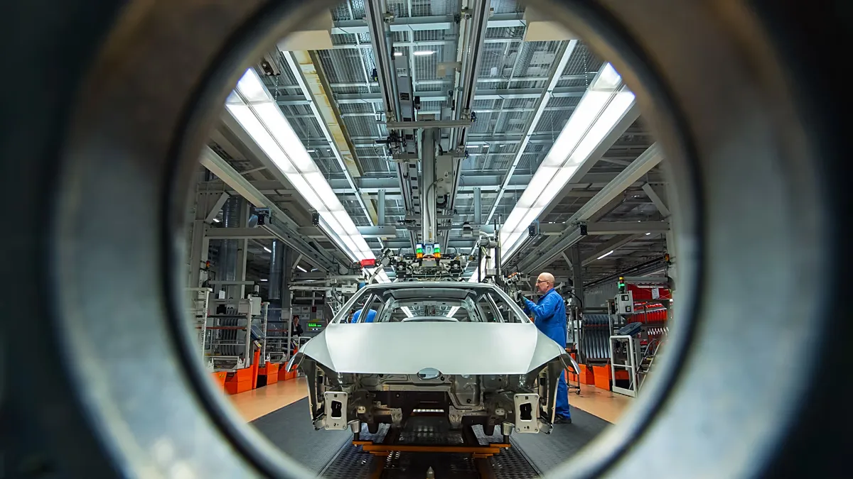 Audi e Volkswagen farão revisão de até 2,86 milhões de veículos
