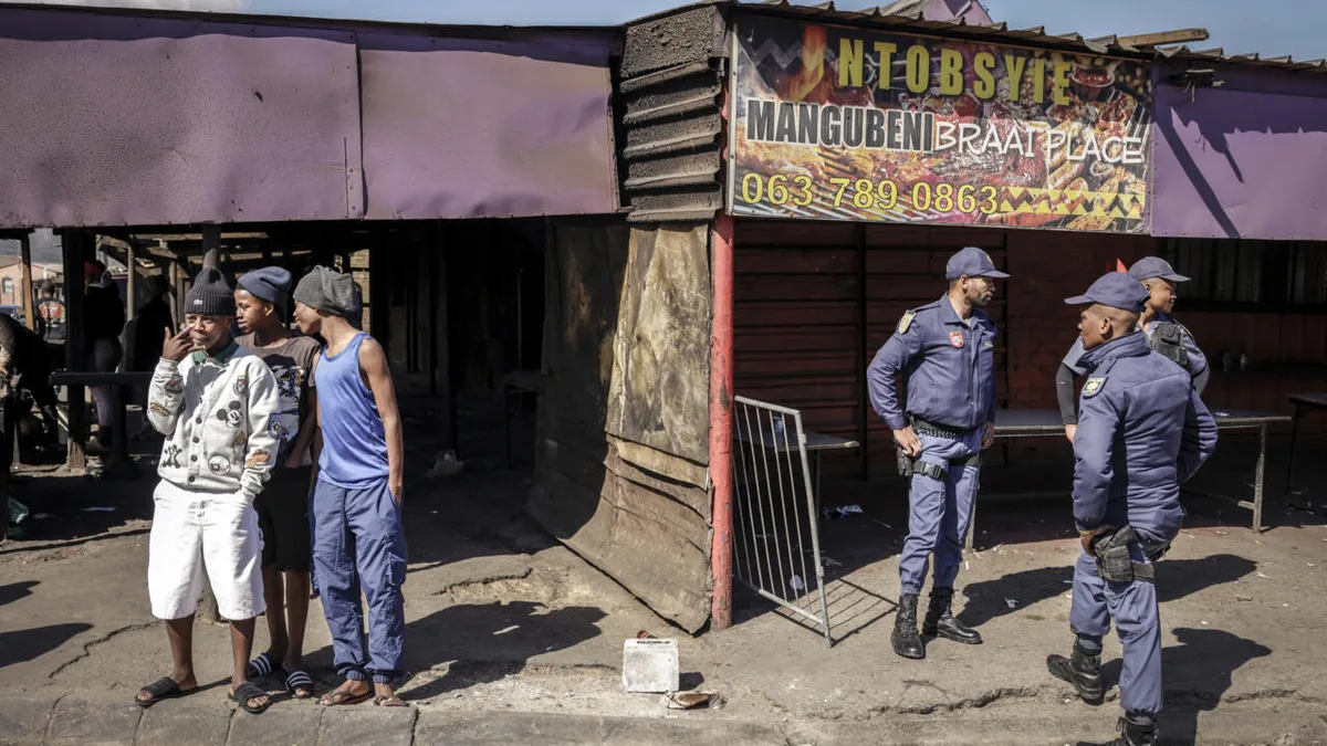 Tiroteios deixam 27 mortos em ataques na África do Sul