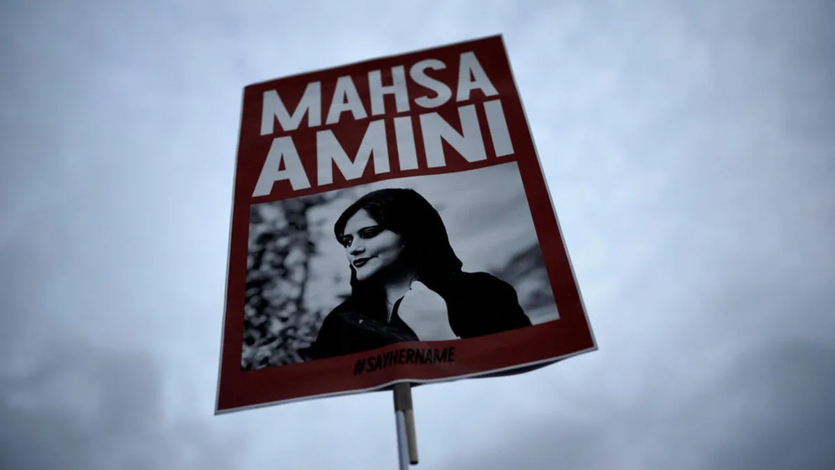 Greve marca quatro anos da morte de Mahsa Amini em meio à repressão no Irã