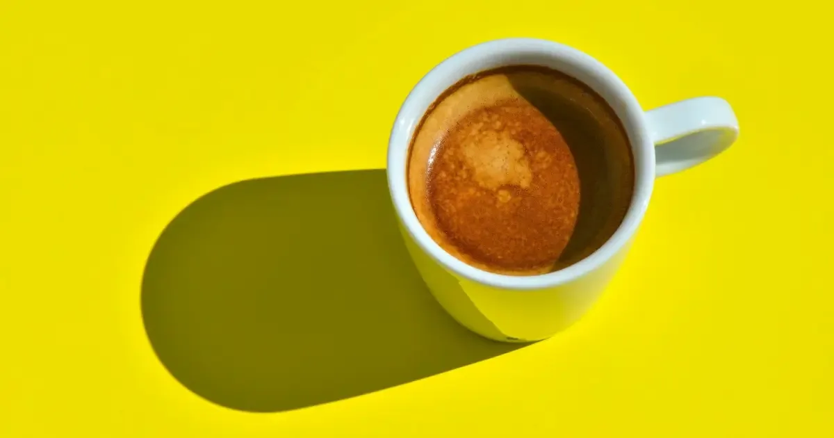 Café pode afetar intestino, medicamentos, colesterol e absorção de ferro