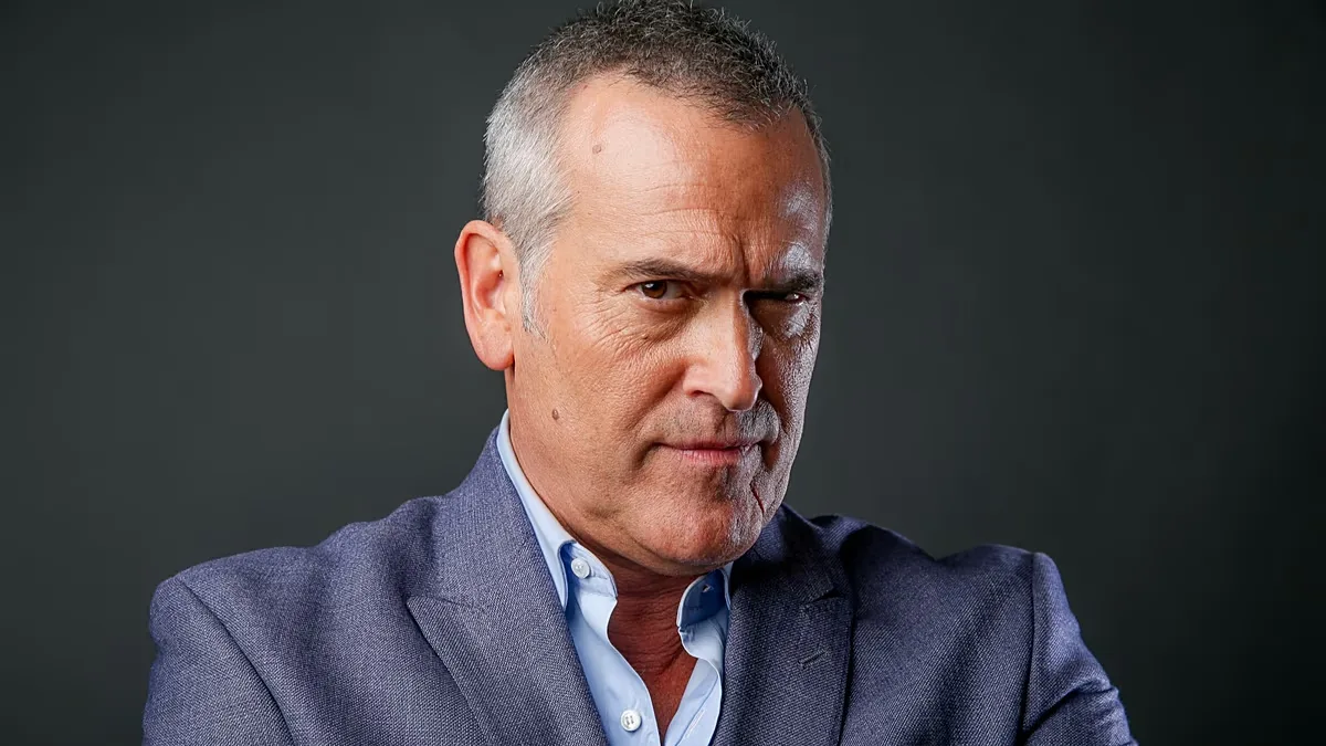 Bruce Campbell diz que decidiu seguir trabalhando após prognóstico de câncer