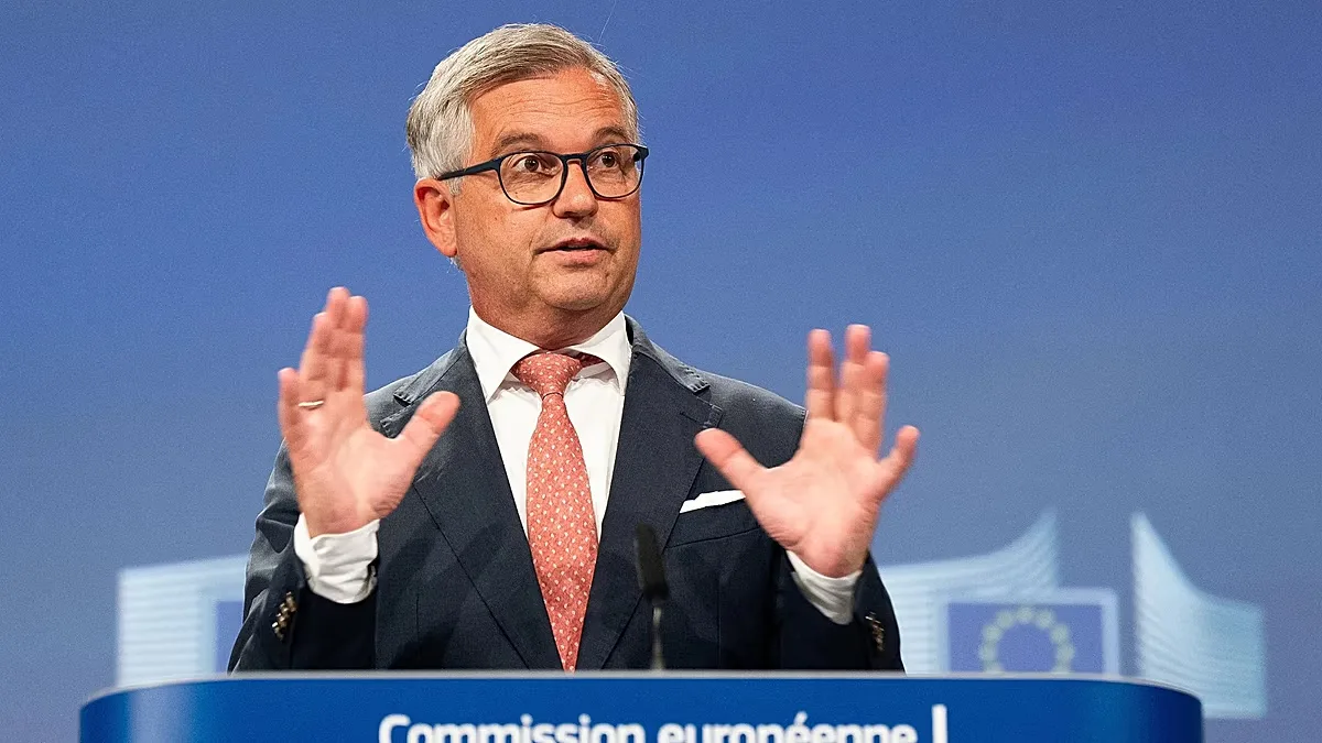 União Europeia aprova medidas para acelerar deportações e reforçar fronteiras