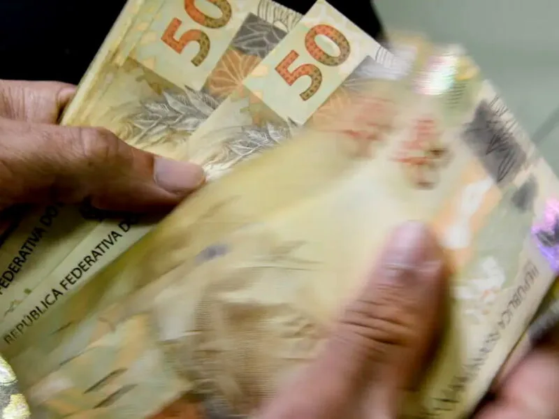 Contas públicas acumulam déficit de R$ 88,847 bilhões até agosto