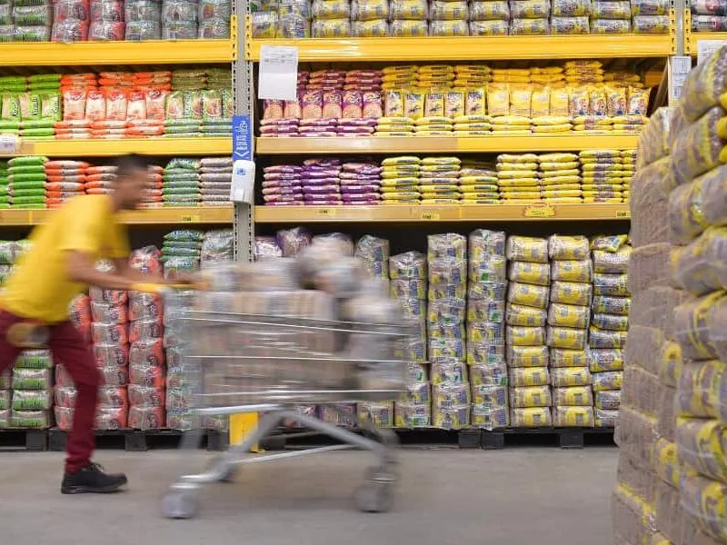 Copom mantém projeção de inflação em 3,2% para o início de 2028