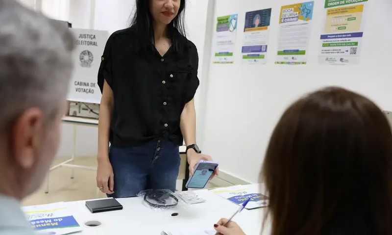 Quais documentos podem ser usados para votar nas eleições de 2026