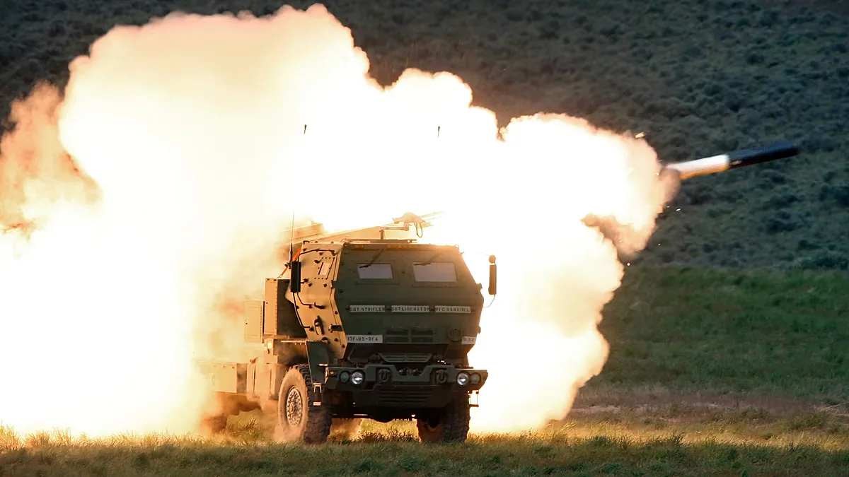 Suécia fecha cooperação com Finlândia para operar artilharia HIMARS