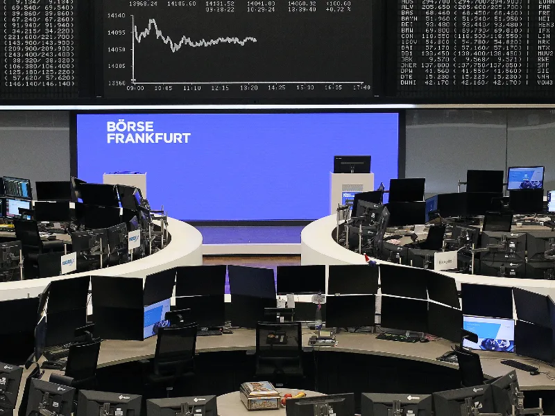 Telecomunicações lideram perdas nas bolsas europeias em sessão de cautela
