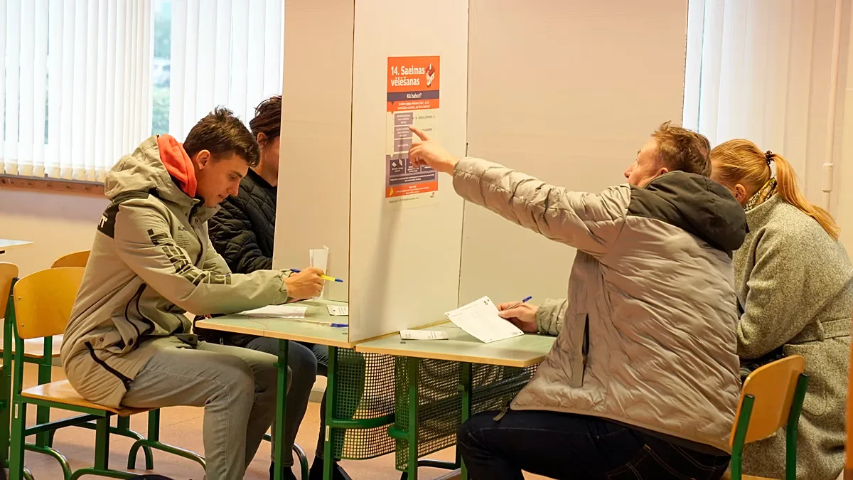 Voto na Letônia combina temor com a Rússia e pressão por mudanças econômicas