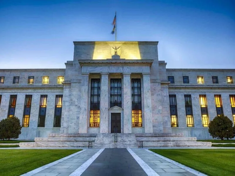 Fed muda cálculo de capital e inclui consulta pública no teste de estresse