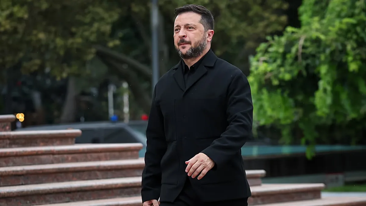 Avião de Zelenskyy quase foi atingido por drone, diz premiê norueguês