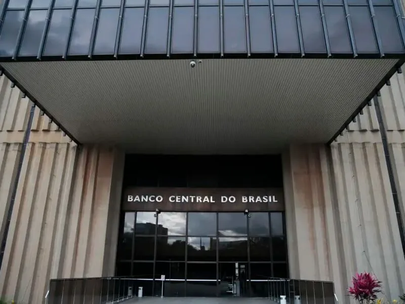 Atividade econômica medida pelo BC diminui em julho pelo segundo mês seguido