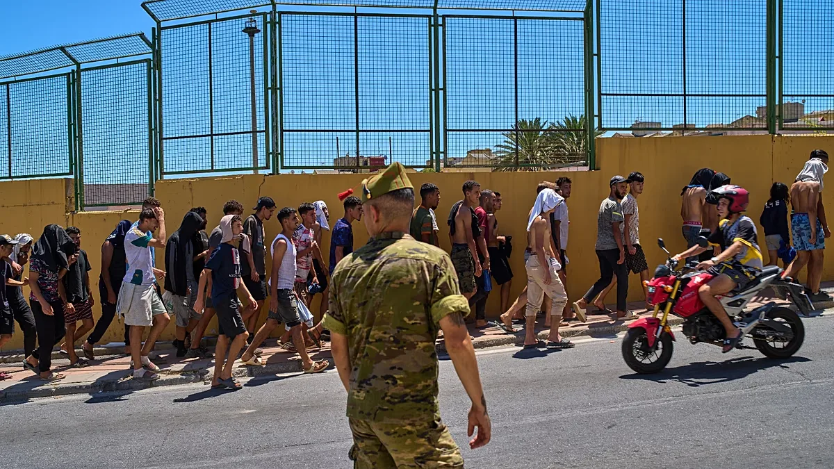 Juíza espanhola investiga entrada de migrantes em Ceuta por suspeita de crimes