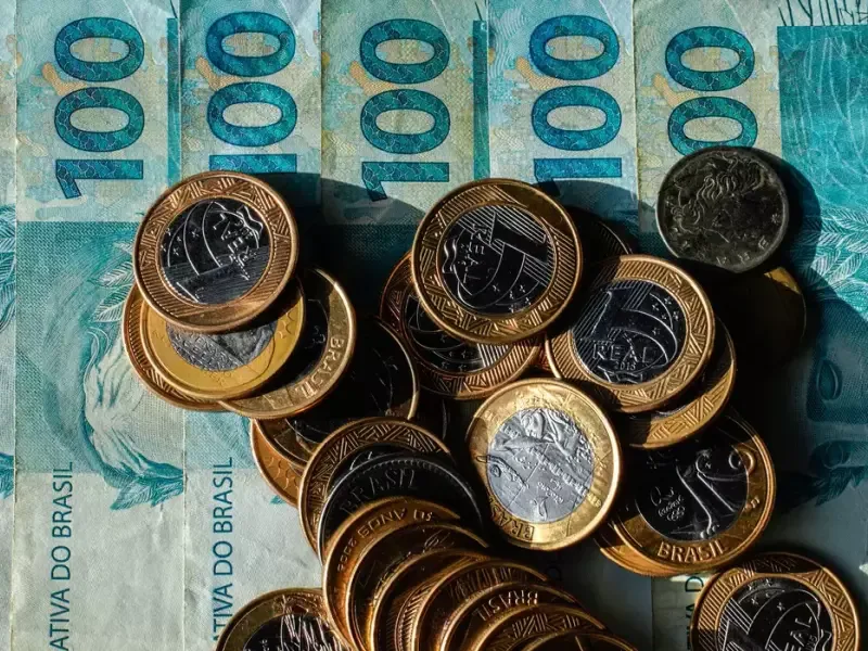 Sistema do BC reúne R$ 5,65 bilhões para resgate em julho